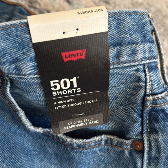 Levi’s 501 High Rise Shorts - Picture 5 of 13